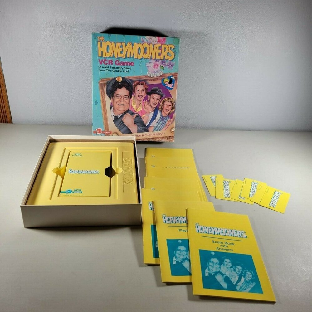 Honeymooners Board Game VHS Unused All Items Included 1986